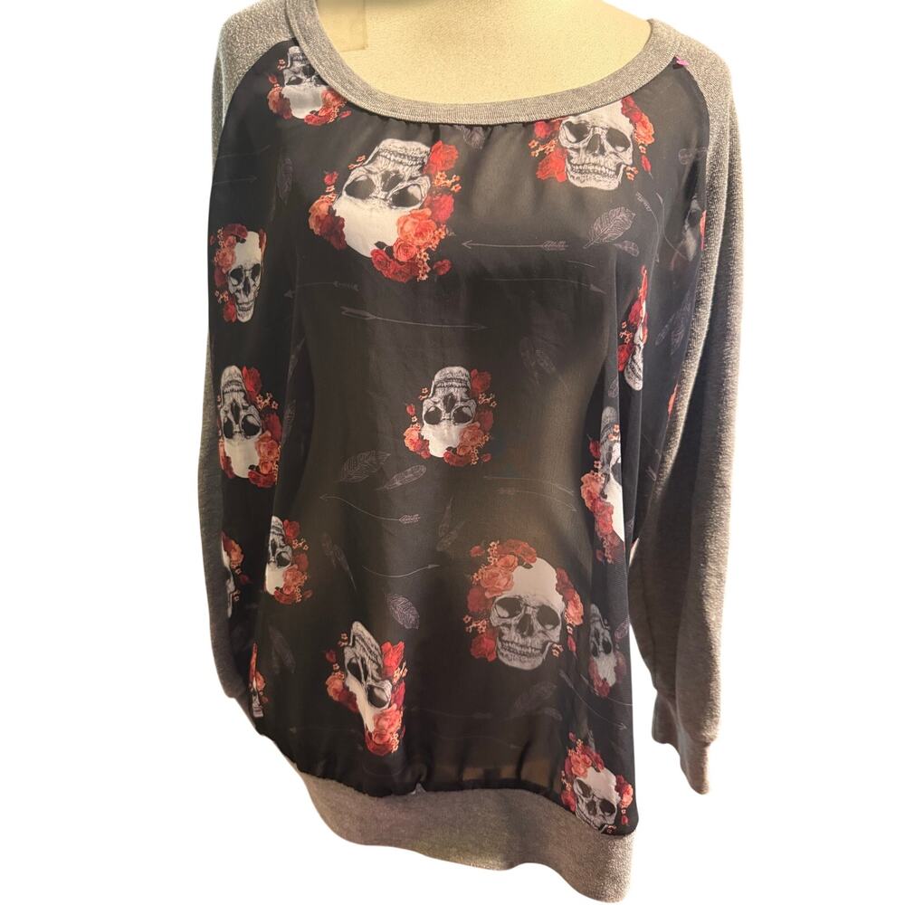 Torrid Skull Floral Mixed Media Top, Gothic Rose Print, Women's Plus Size 2XL